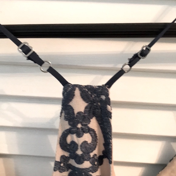 Lavender Brown Blue Paisley Embroidered Dress Size Small EUC - Picture 7 of 11